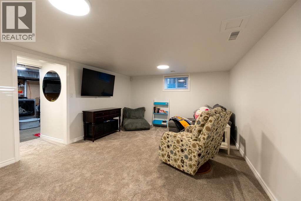 2577 Kaymar Crescent, Sarnia, ON - Indoor Photo Showing Basement