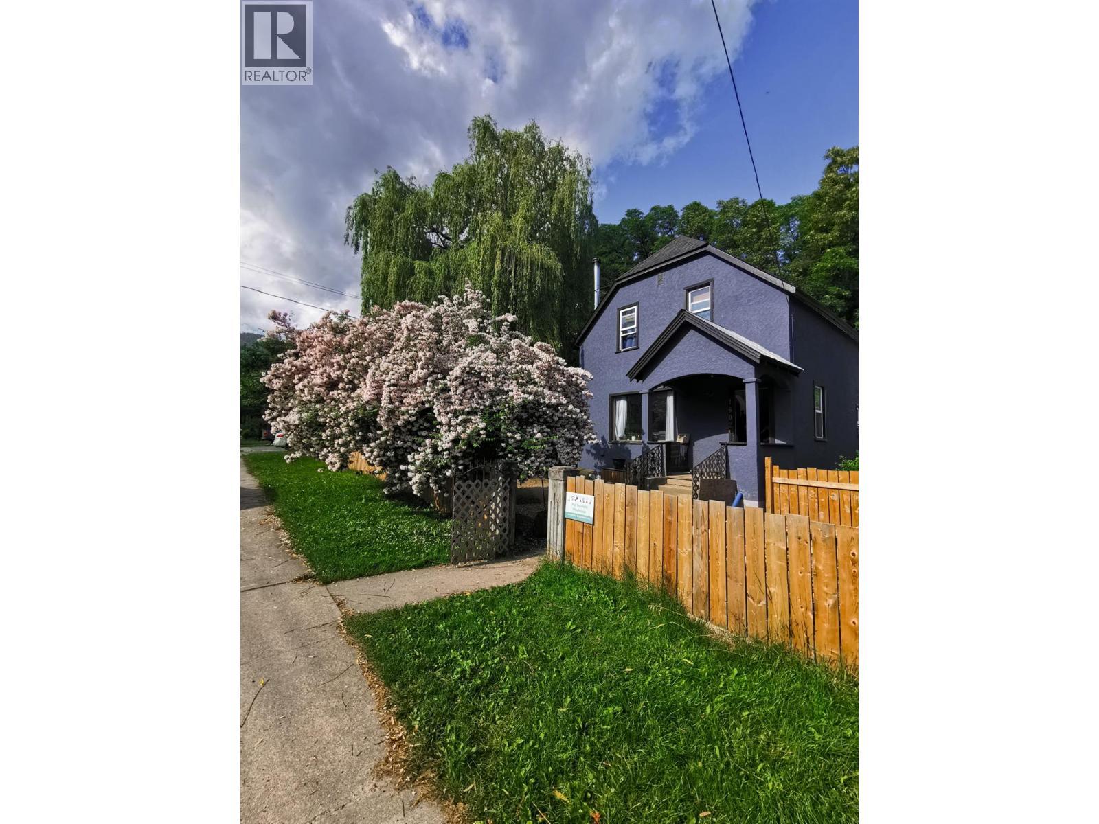1602 Vancouver Street, Nelson, BC - Outdoor