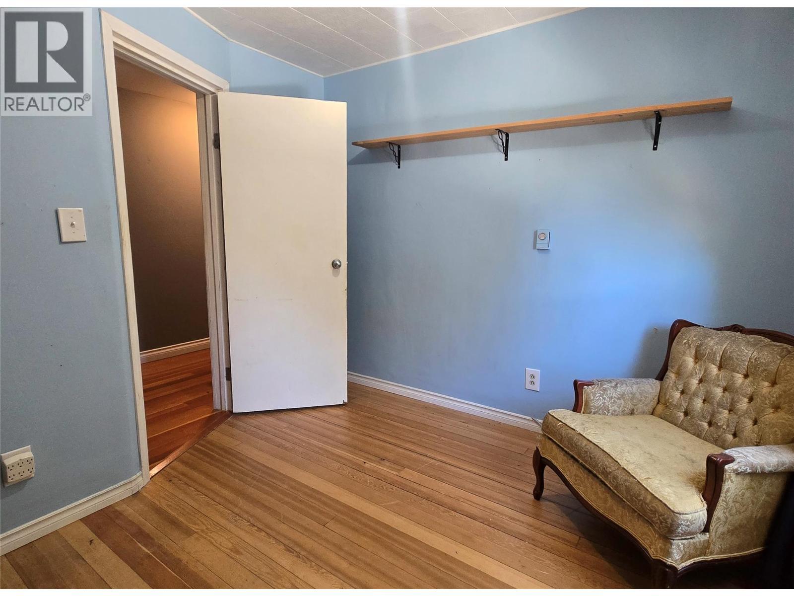 1602 Vancouver Street, Nelson, BC - Indoor