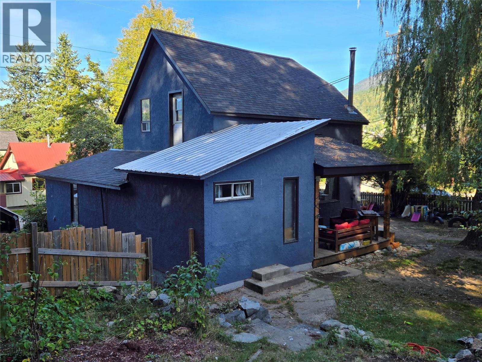 1602 Vancouver Street, Nelson, BC - Outdoor