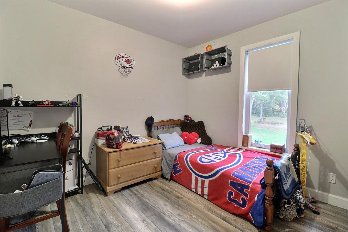 Chambre à coucher - 672 Ch. Du Poisson-Blanc, Denholm, QC - Indoor Photo Showing Bedroom