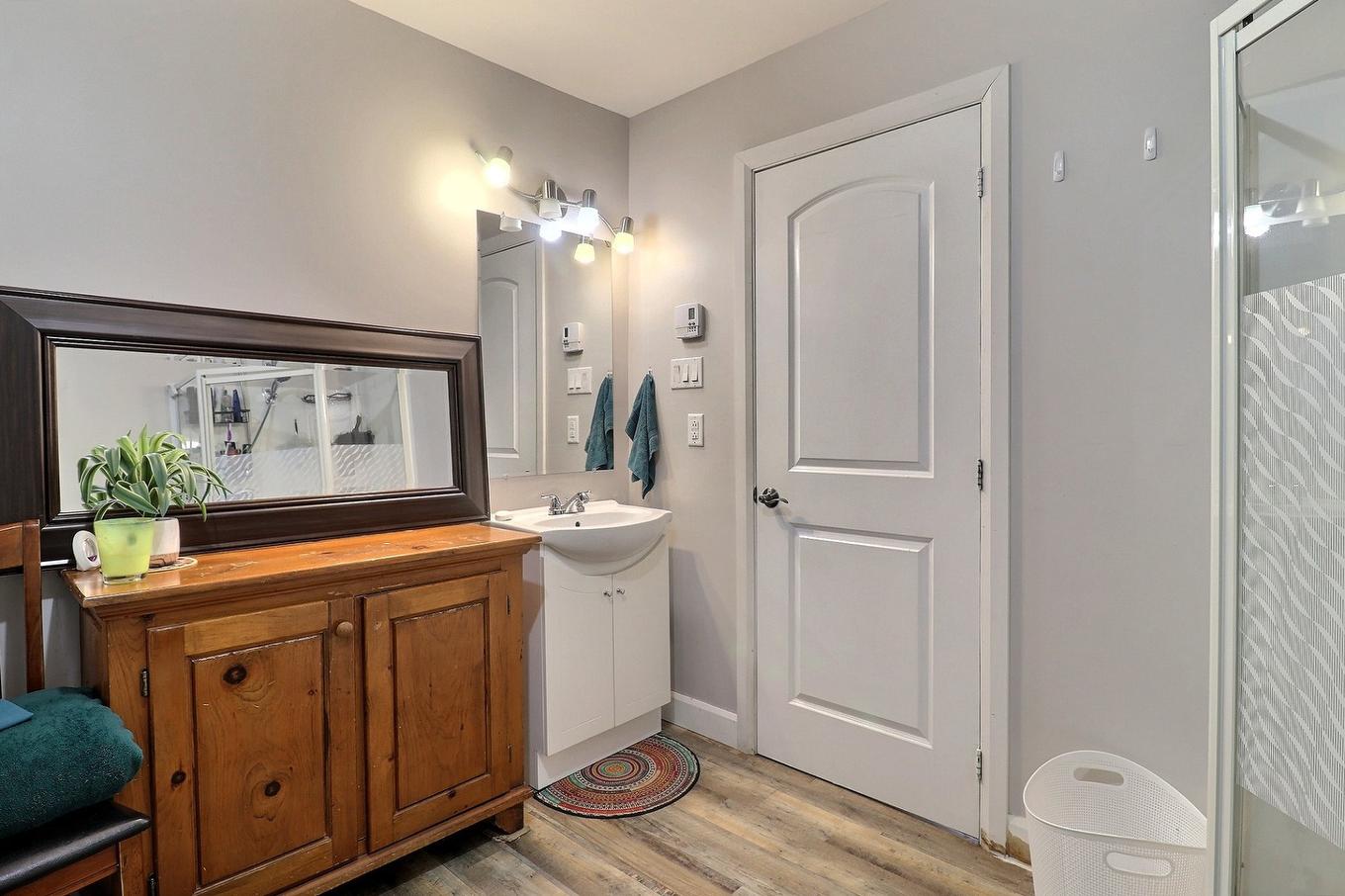 Salle de bains - 672 Ch. Du Poisson-Blanc, Denholm, QC - Indoor Photo Showing Bathroom