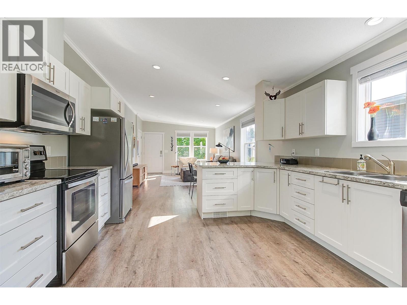 1835 Nancee Way Court Unit# 46, Kelowna, BC