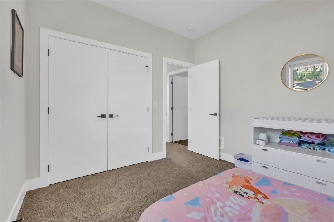 101-1001 Antler Drive, Penticton, BC - Indoor Photo Showing Bedroom