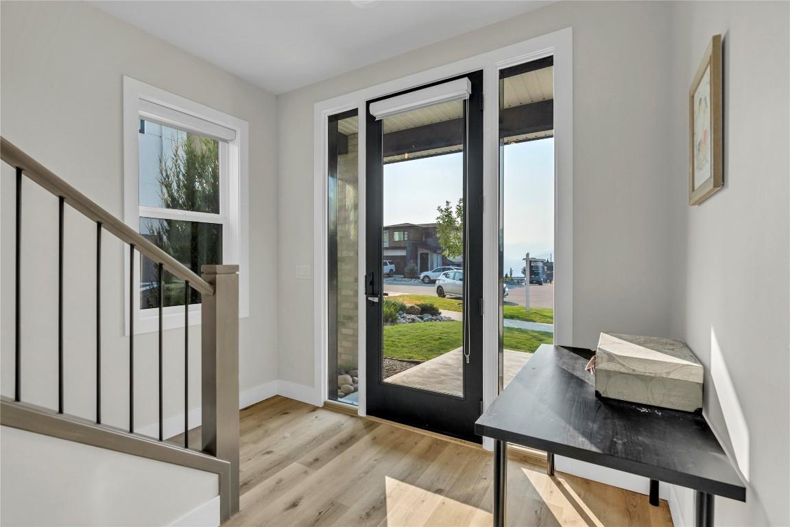 101-1001 Antler Drive, Penticton, BC - Indoor Photo Showing Other Room