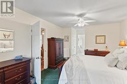 primary bedroom / 2 closets -