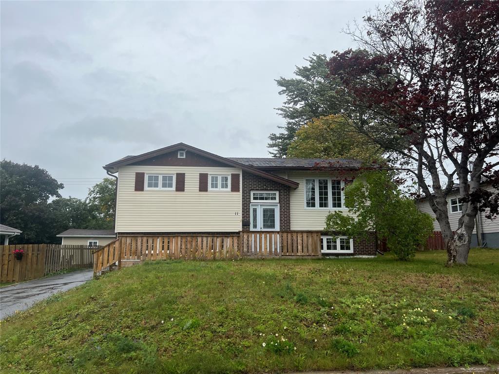 11 Robertson Avenue, Gander, NL