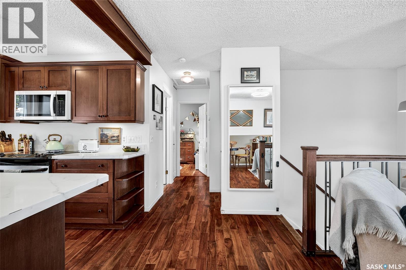 1519 Grandview Street W, Moose Jaw, SK - Indoor Photo Showing Kitchen