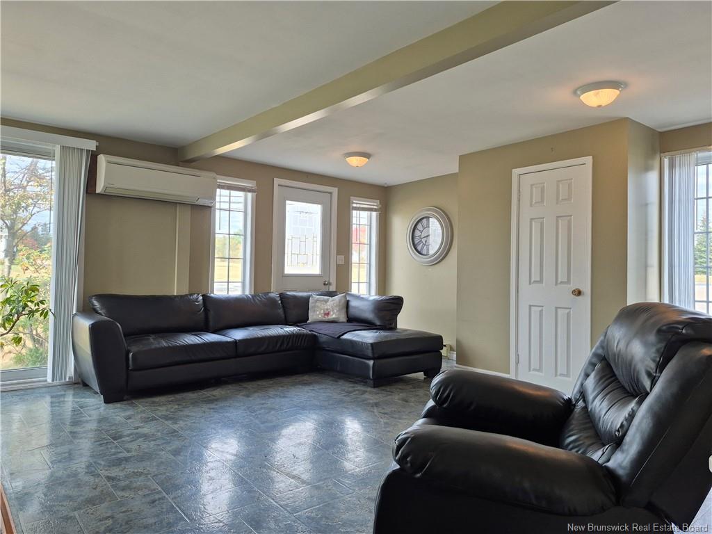 1109 Route 134, Petit-Rocher-Sud, NB