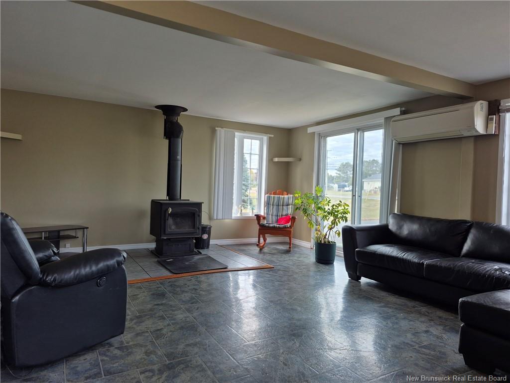 1109 Route 134, Petit-Rocher-Sud, NB