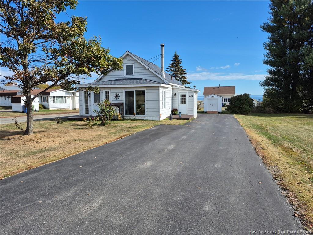1109 Route 134, Petit-Rocher-Sud, NB