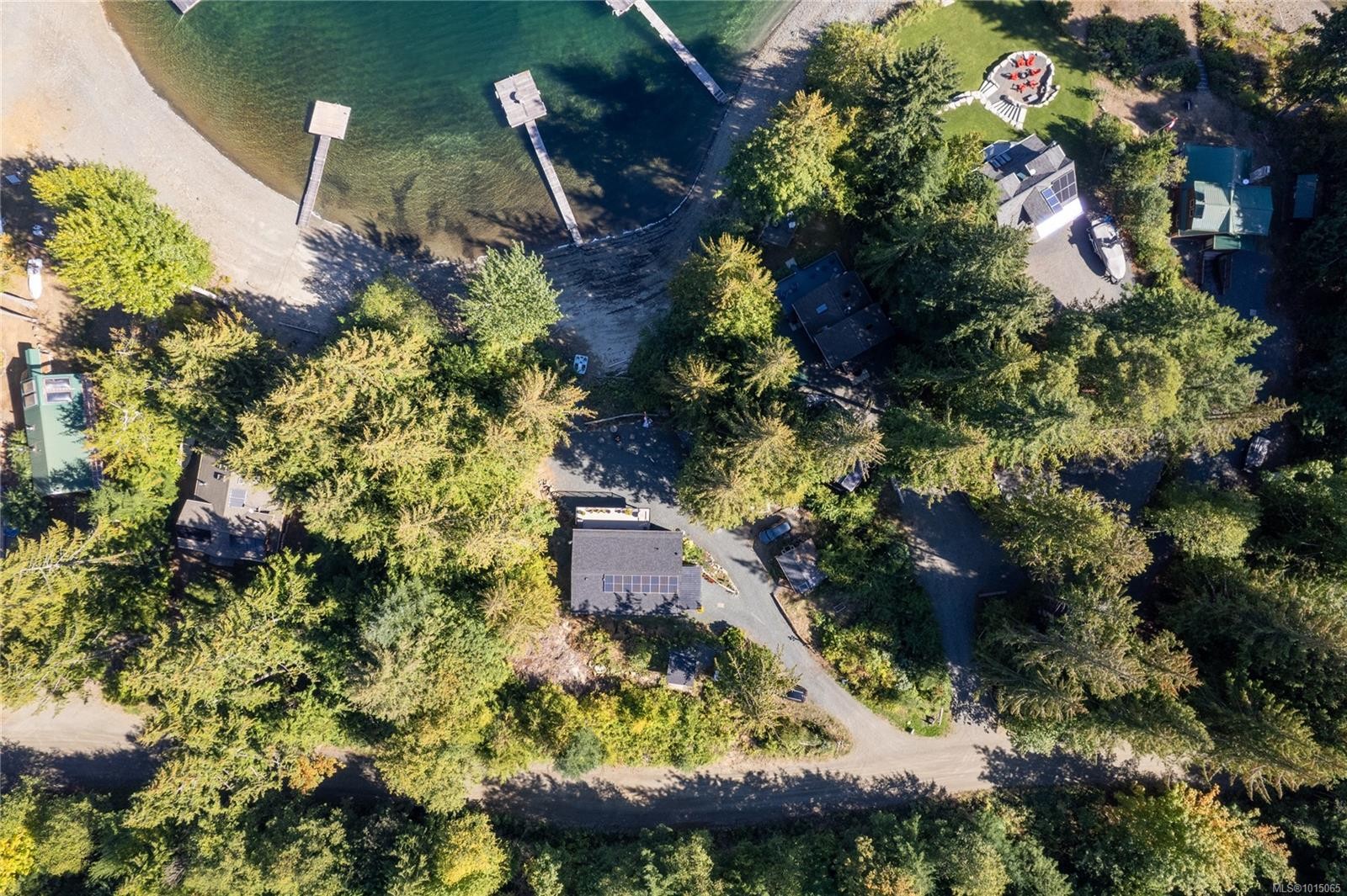 2180 South Lake Rd, Qualicum Beach, BC