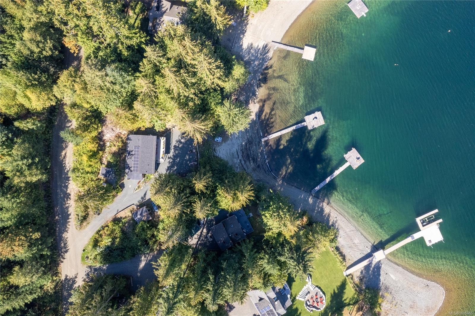 2180 South Lake Rd, Qualicum Beach, BC