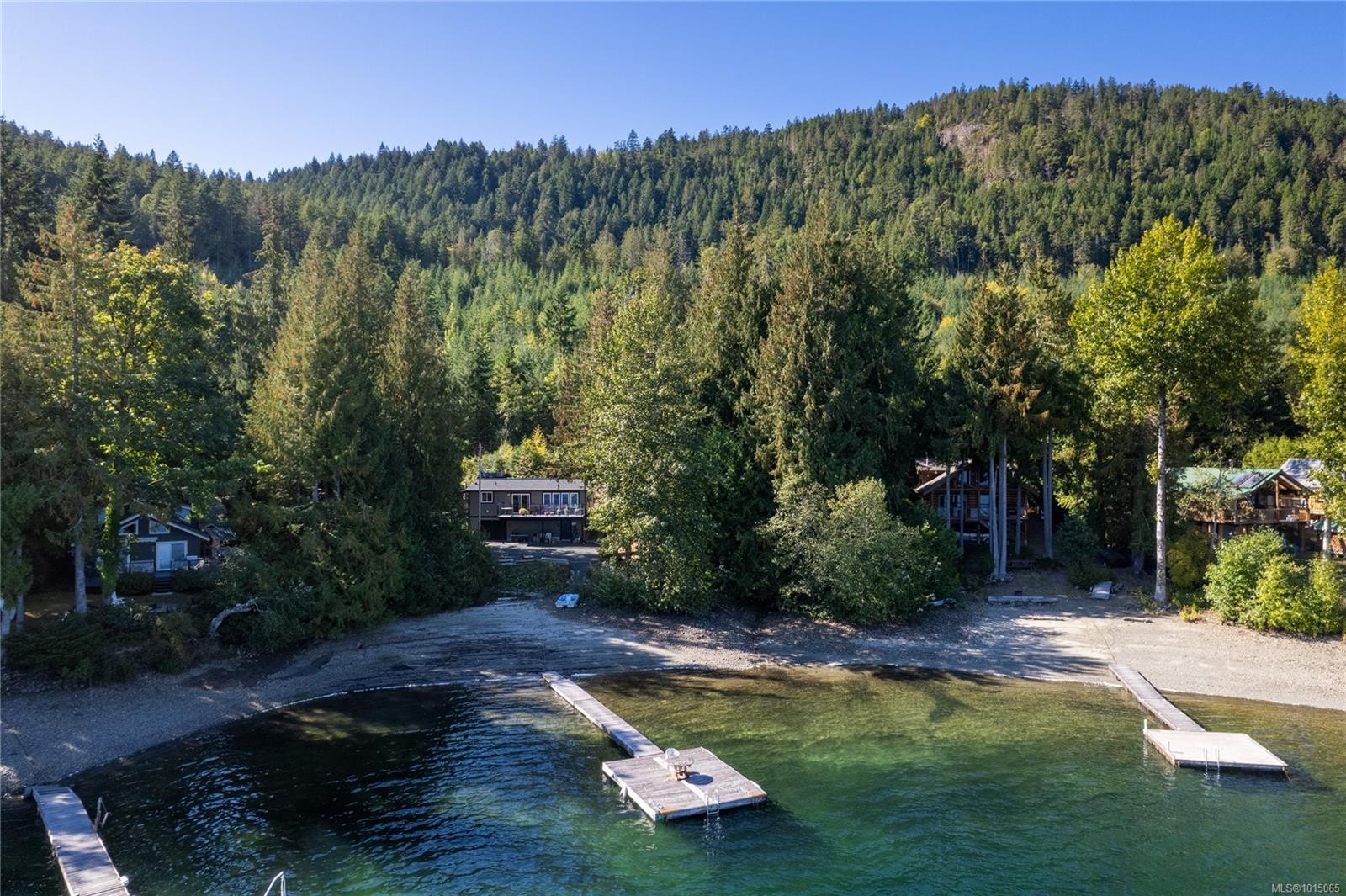 2180 South Lake Rd, Qualicum Beach, BC