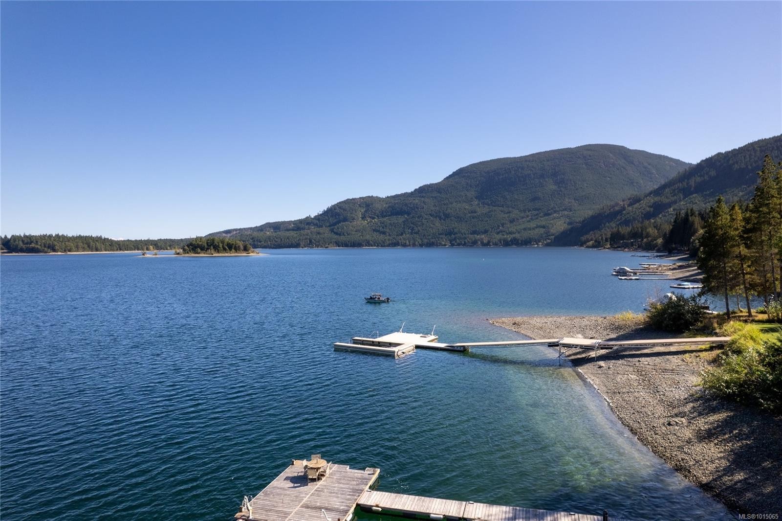 2180 South Lake Rd, Qualicum Beach, BC