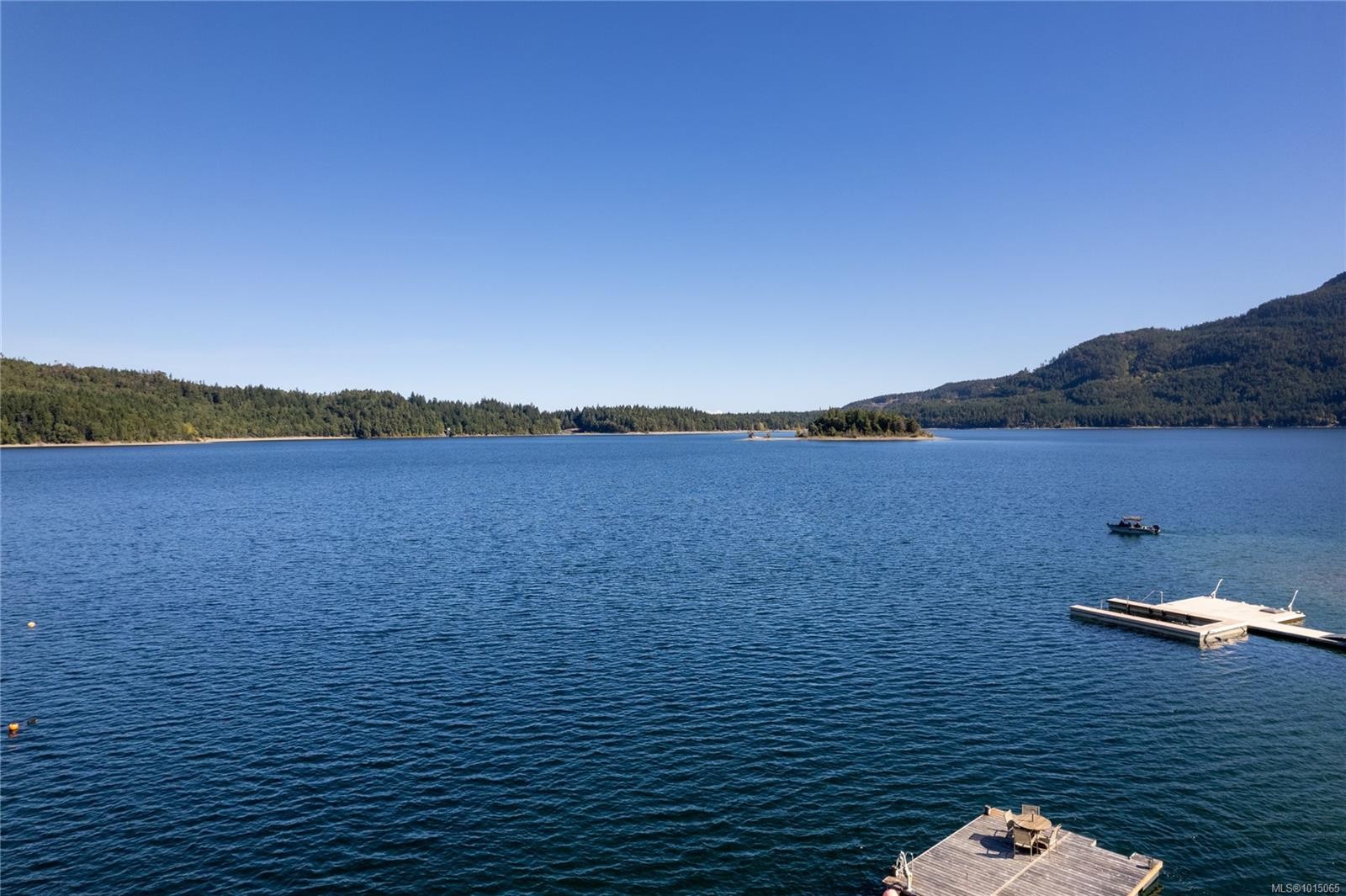 2180 South Lake Rd, Qualicum Beach, BC