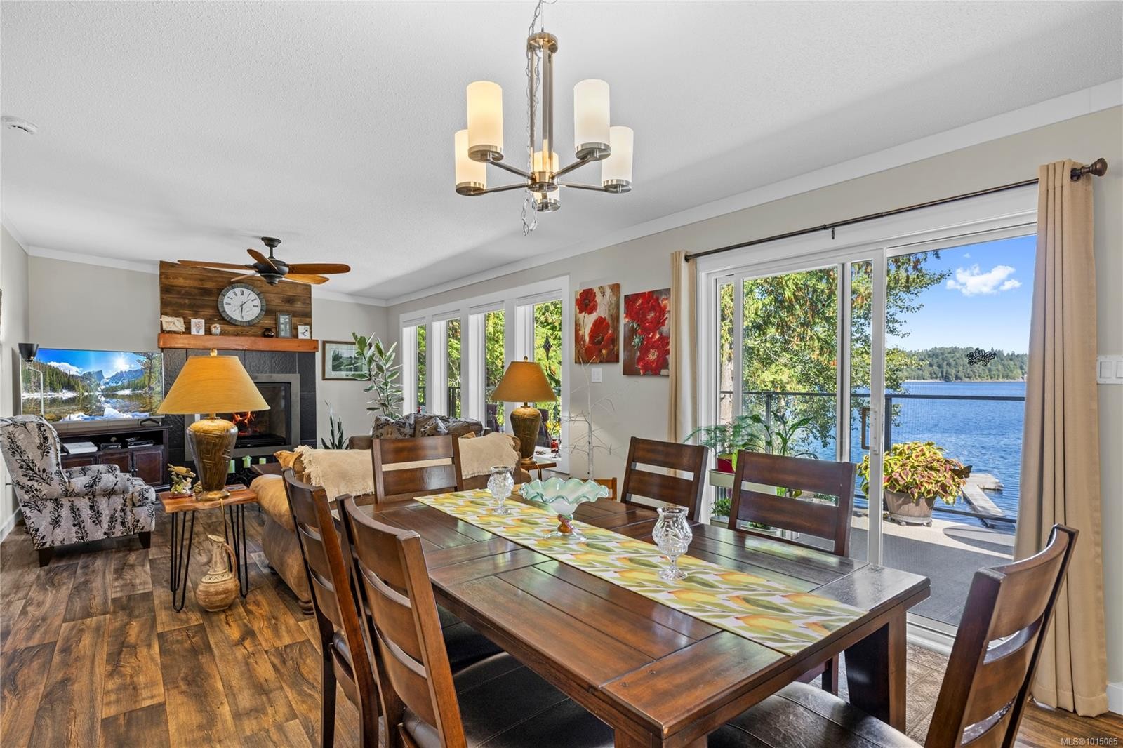 2180 South Lake Rd, Qualicum Beach, BC