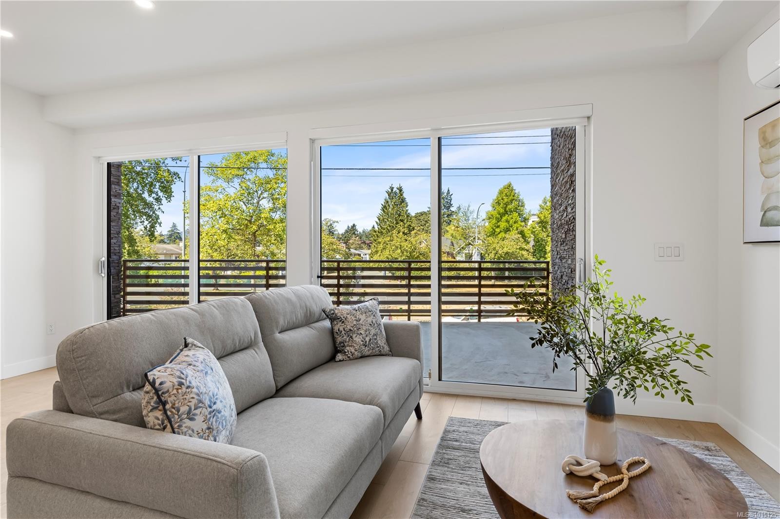 101-2629 Millstream Rd, Langford, BC