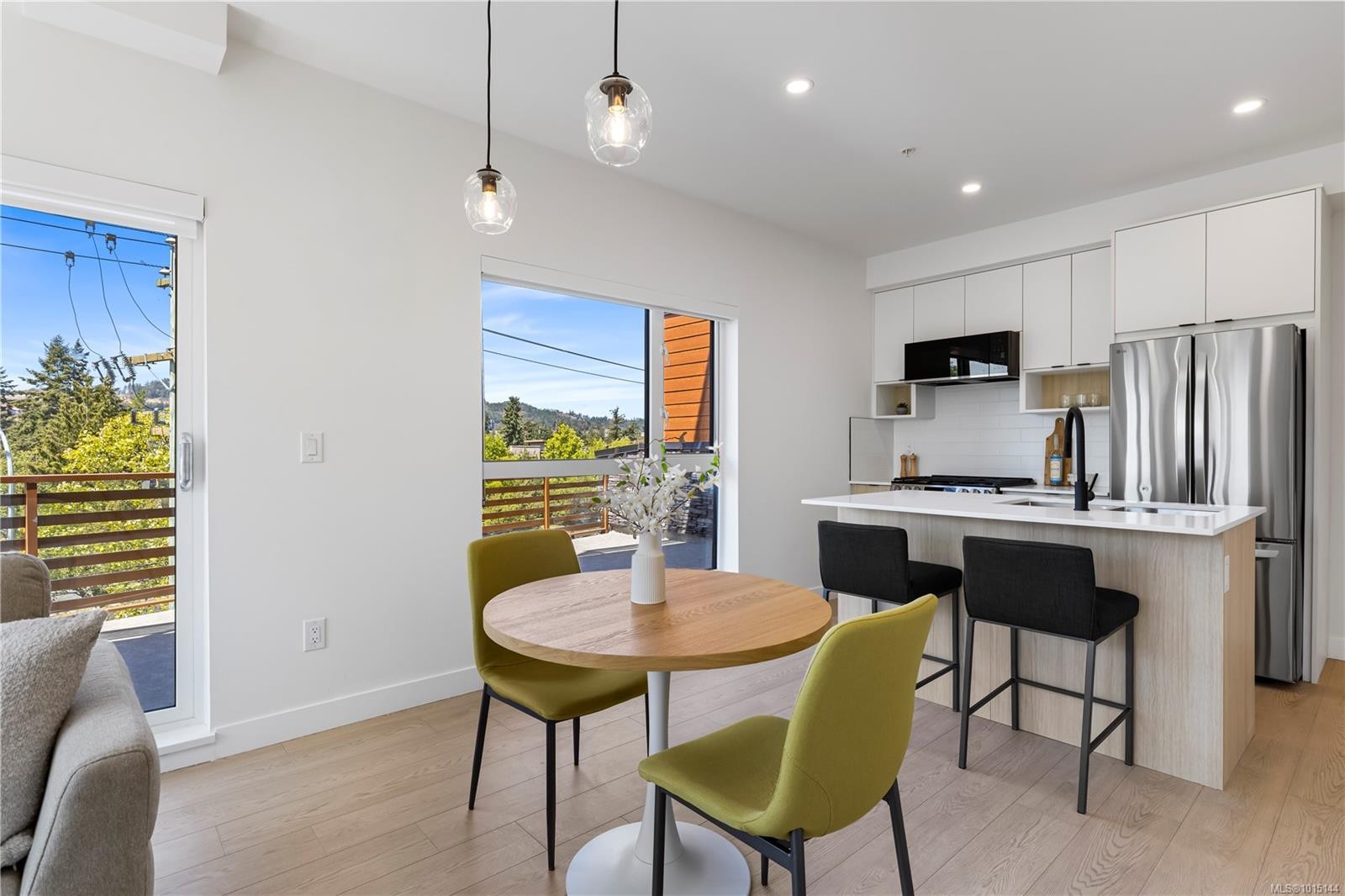 221-2629 Millstream Rd, Langford, BC - Indoor