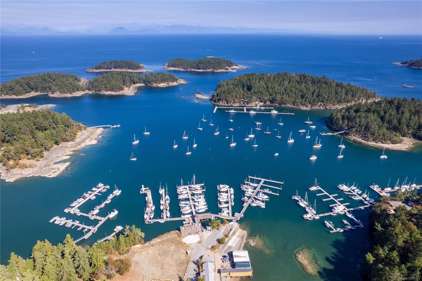 2530 Spring Beach Dr, Gabriola Island, BC