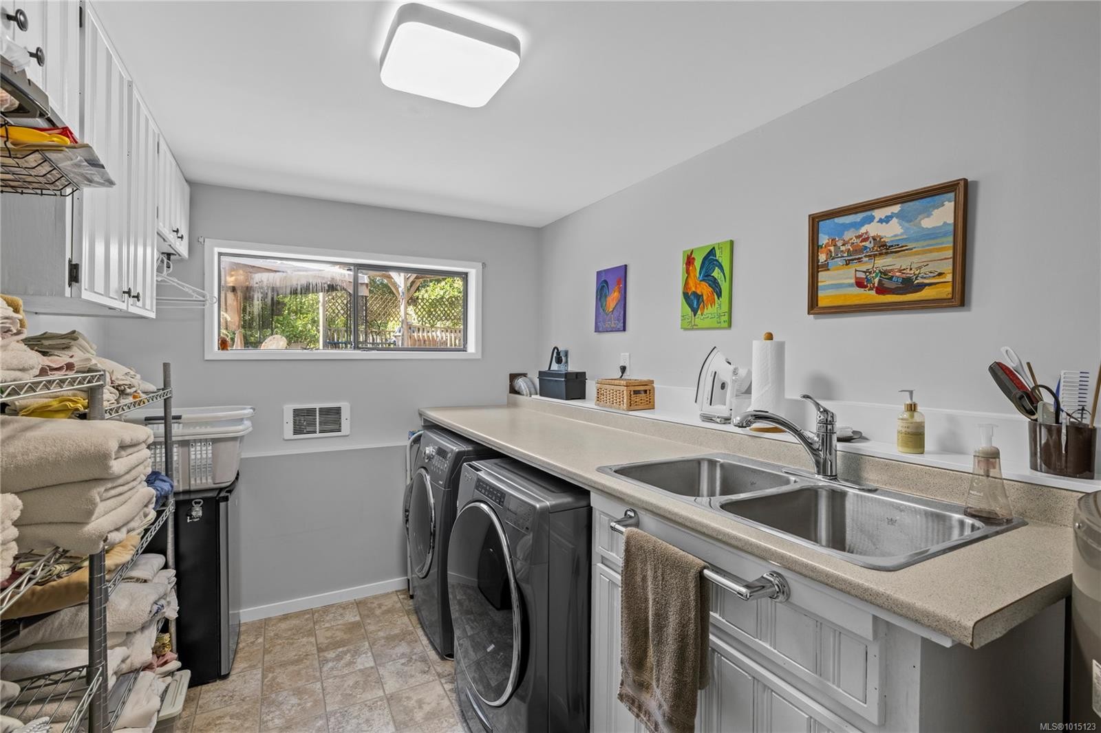 2530 Spring Beach Dr, Gabriola Island, BC