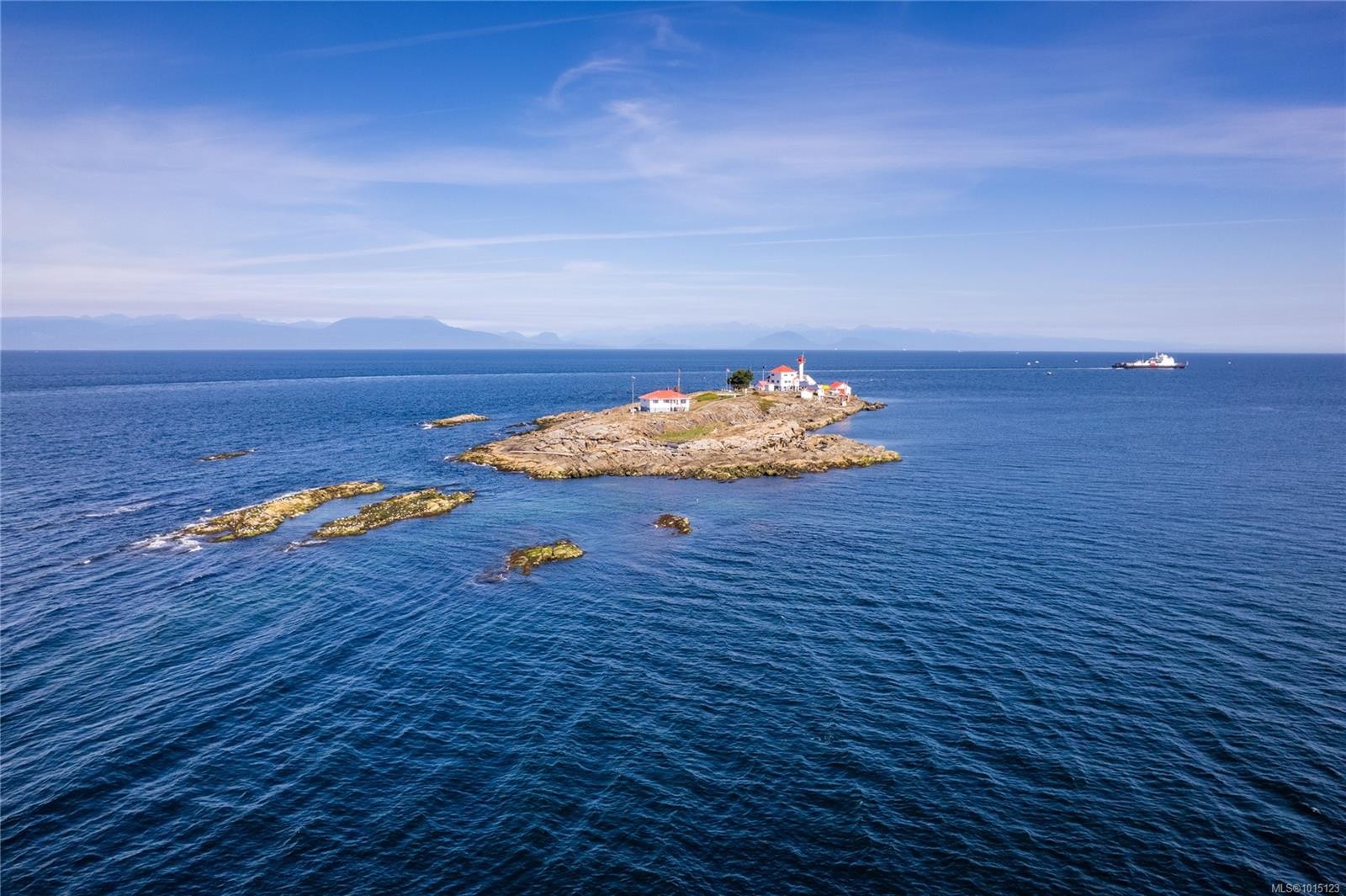 2530 Spring Beach Dr, Gabriola Island, BC