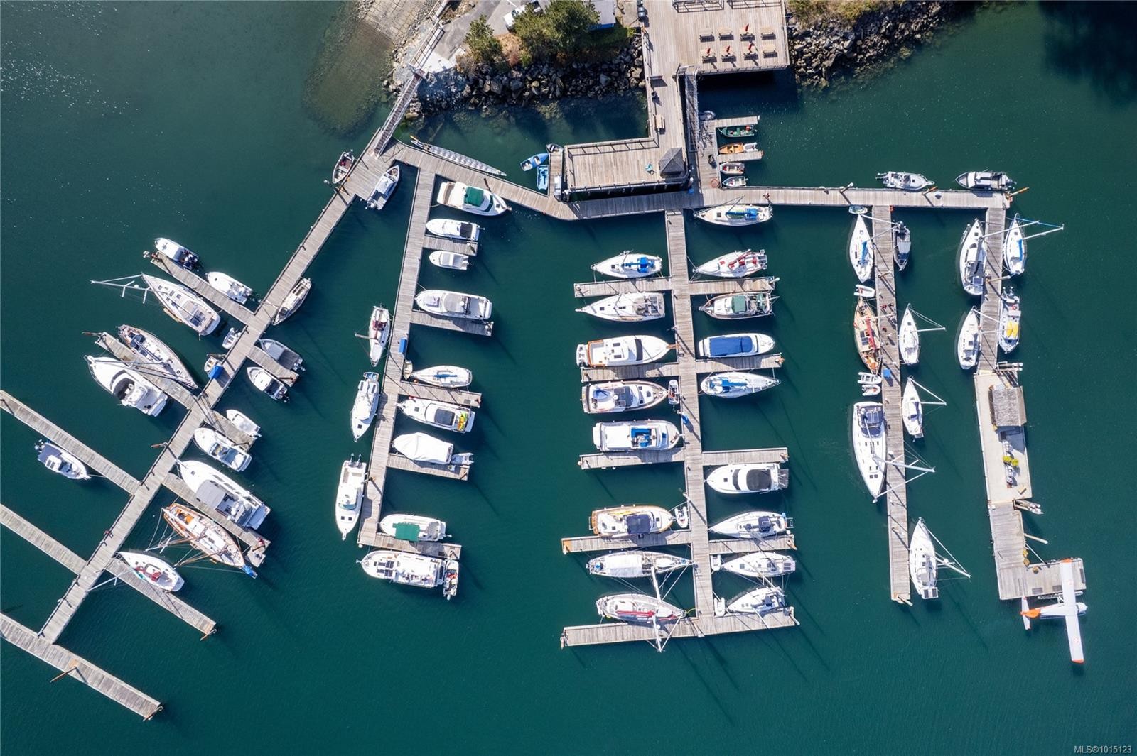 2530 Spring Beach Dr, Gabriola Island, BC