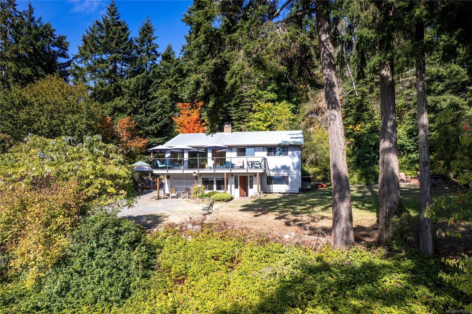 2530 Spring Beach Dr, Gabriola Island, BC