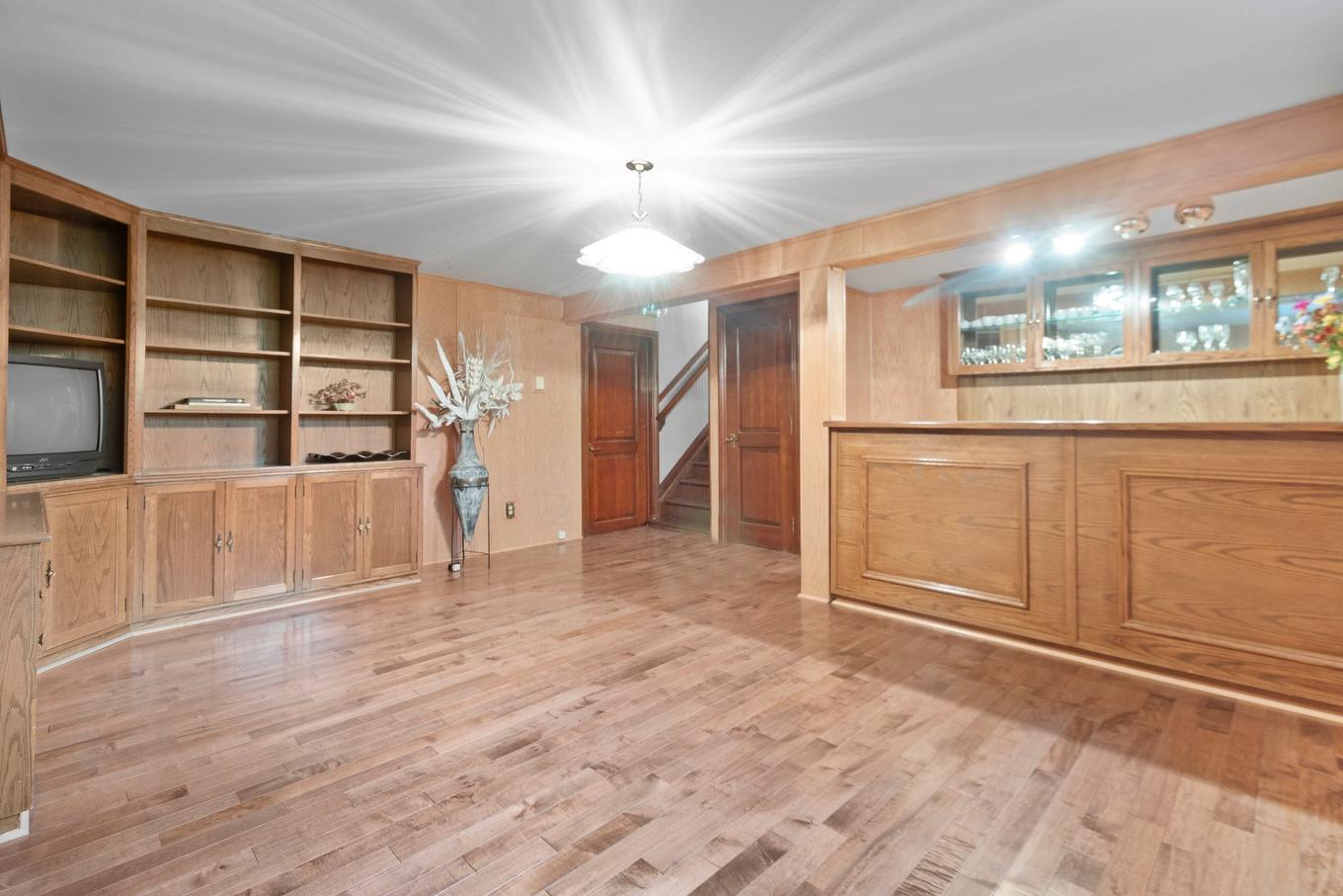 Basement - 3018 Rue William, Longueuil (Saint-Hubert), QC - Indoor Photo Showing Other Room