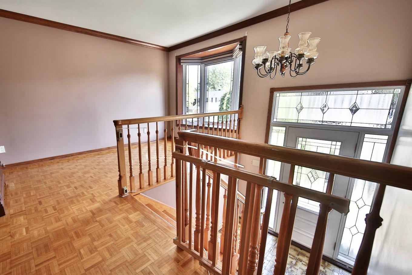 Hall - 820 Rue Martin, Longueuil (Saint-Hubert), QC - Indoor Photo Showing Other Room