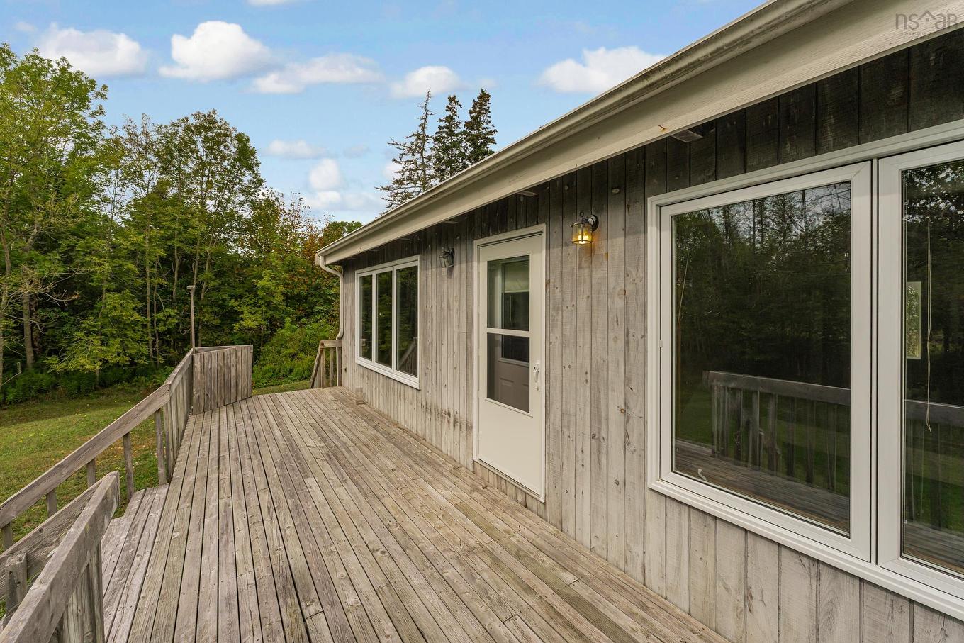 10247 Highway 3, Arcadia, NS