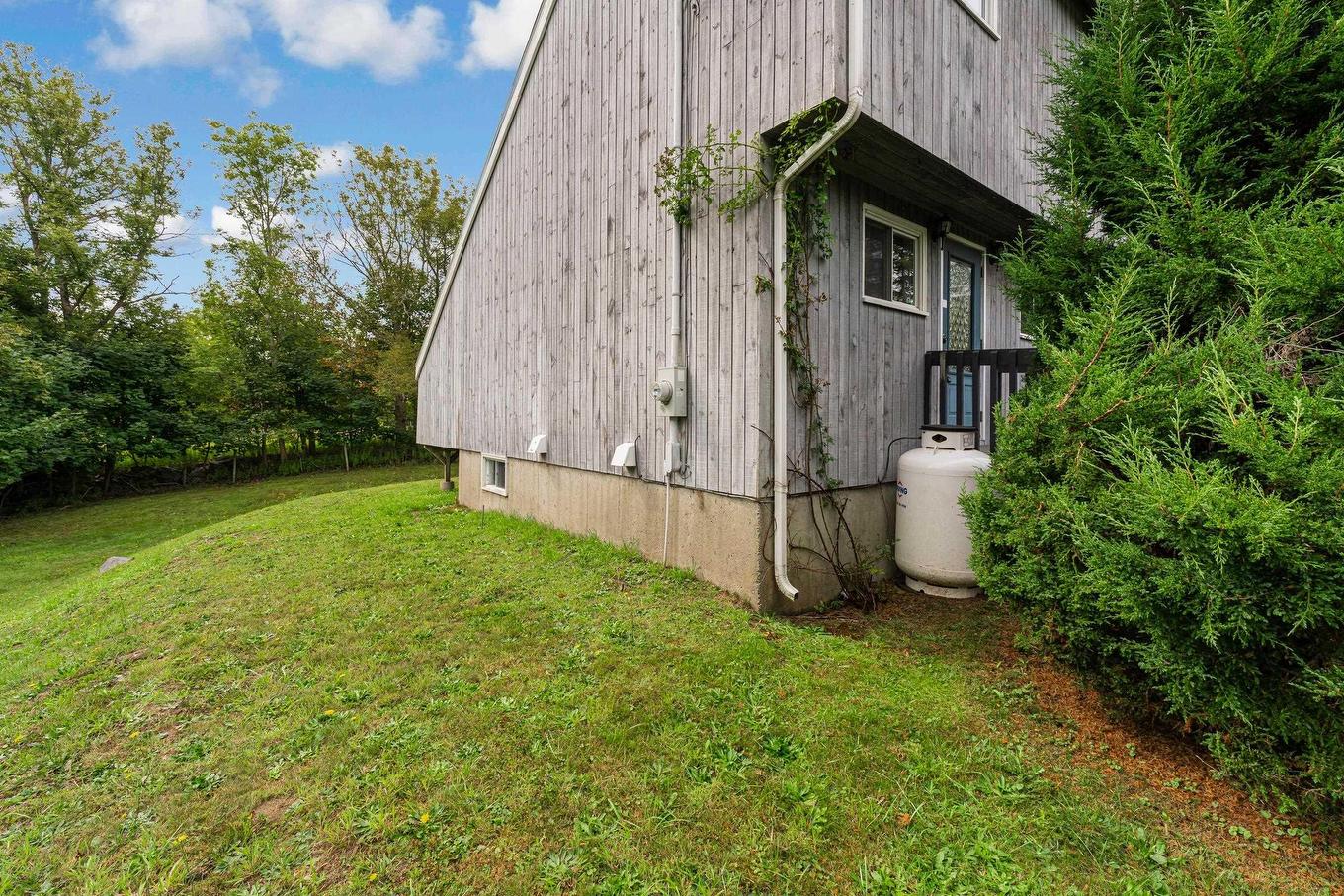 10247 Highway 3, Arcadia, NS