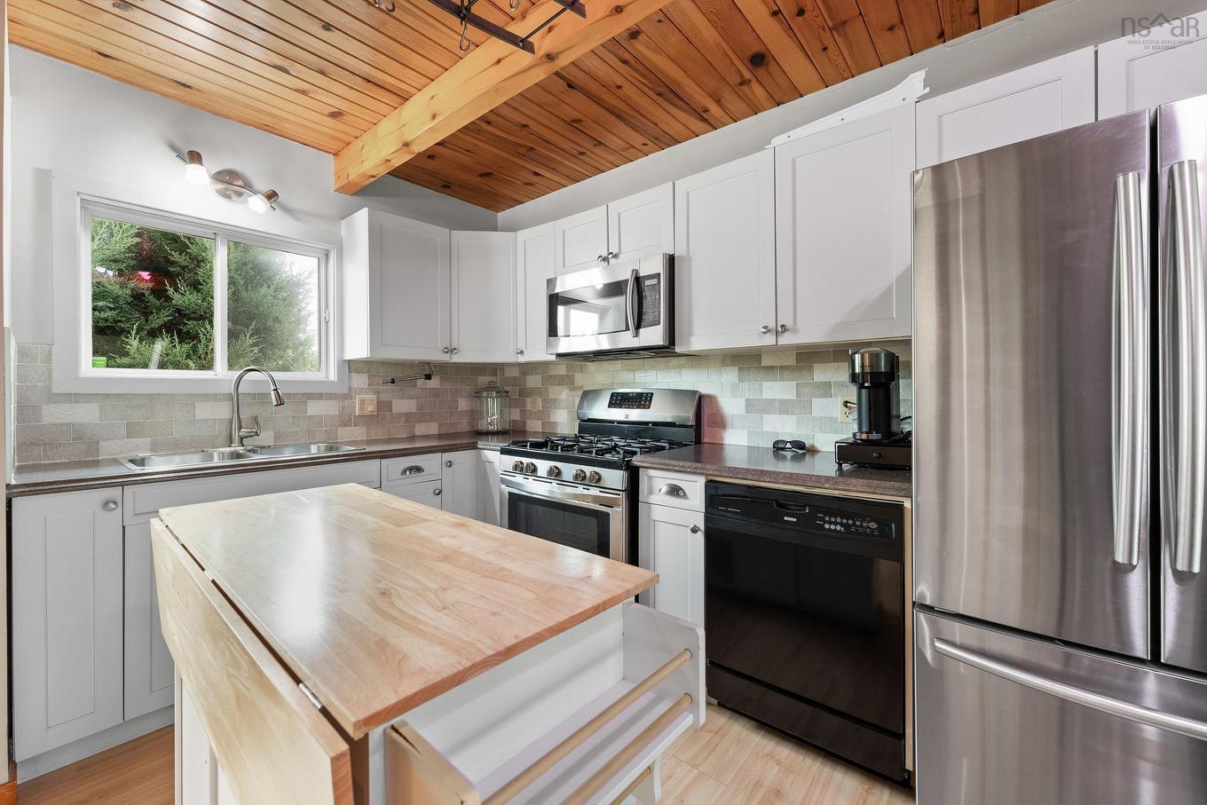 10247 Highway 3, Arcadia, NS