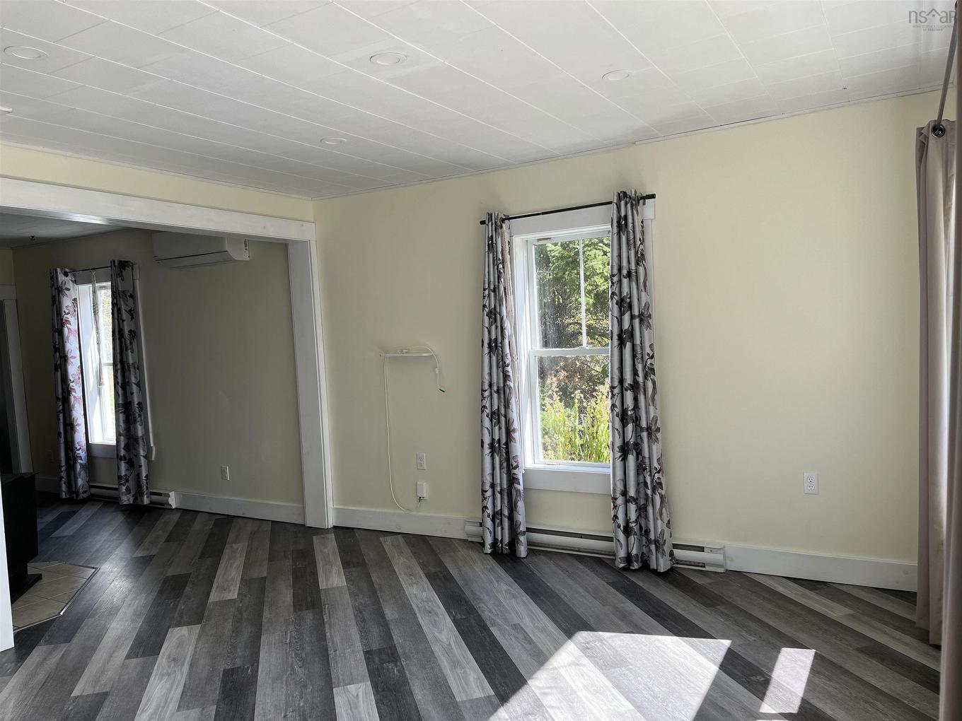 9744 Highway 8, Caledonia, NS