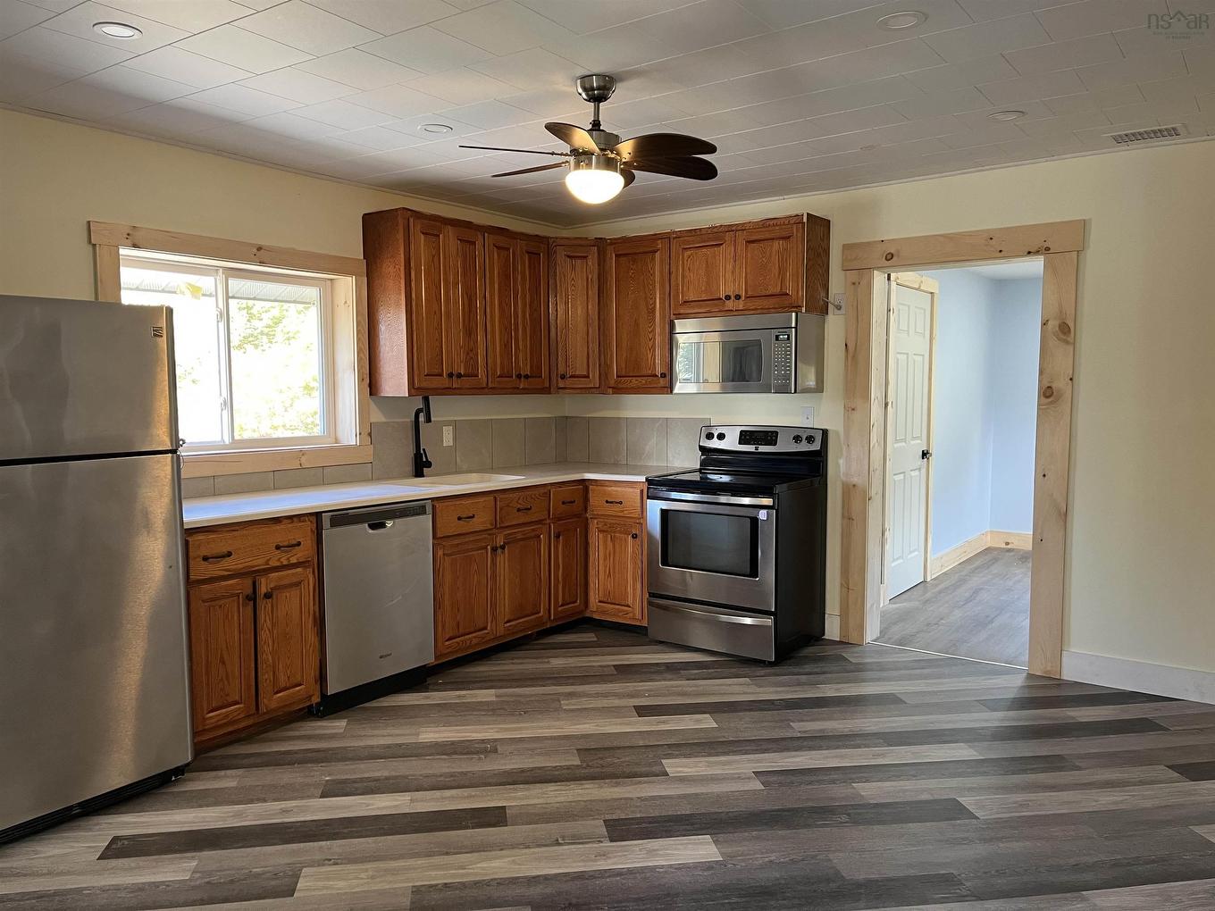 9744 Highway 8, Caledonia, NS