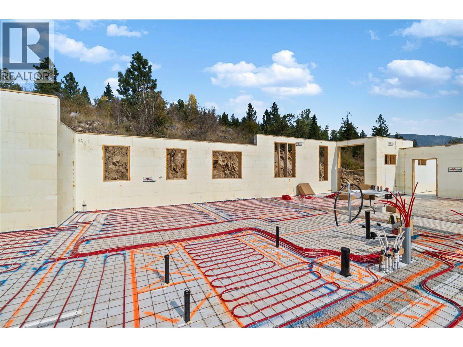 4 Kault Hill Road Unit# 5 Lot# 6, Tappen, BC - Outdoor