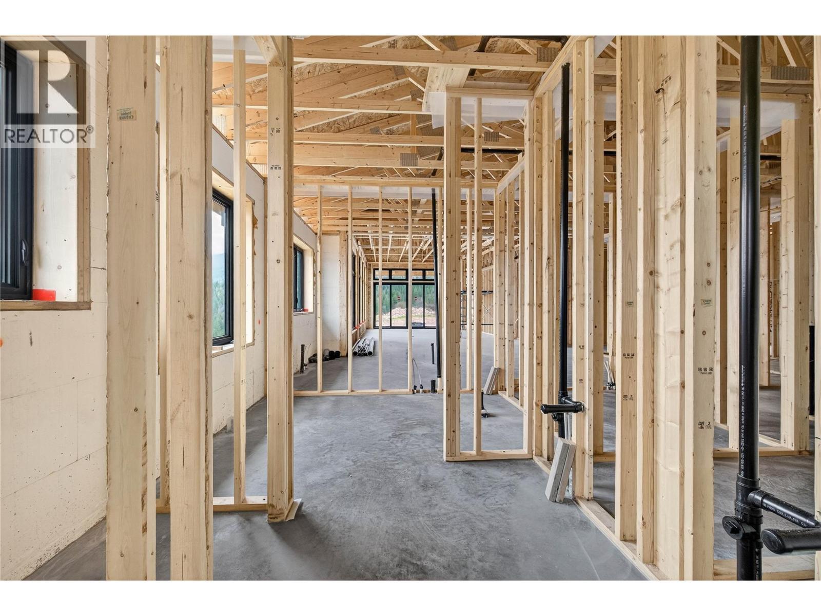 4 Kault Hill Road Unit# 5 Lot# 6, Tappen, BC - Indoor