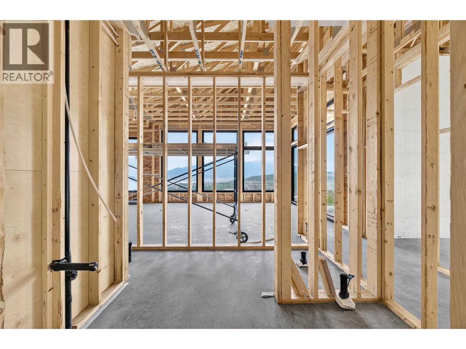 4 Kault Hill Road Unit# 5 Lot# 6, Tappen, BC - Indoor