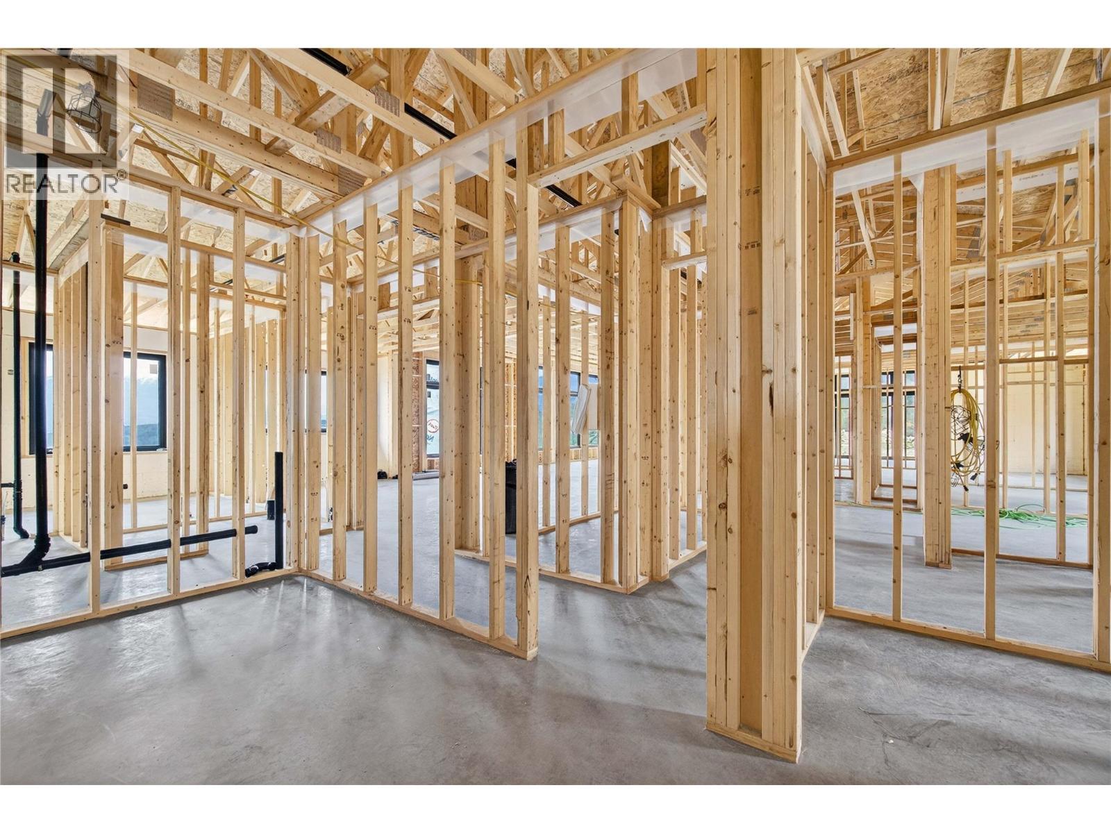 4 Kault Hill Road Unit# 5 Lot# 6, Tappen, BC - Indoor Photo Showing Other Room