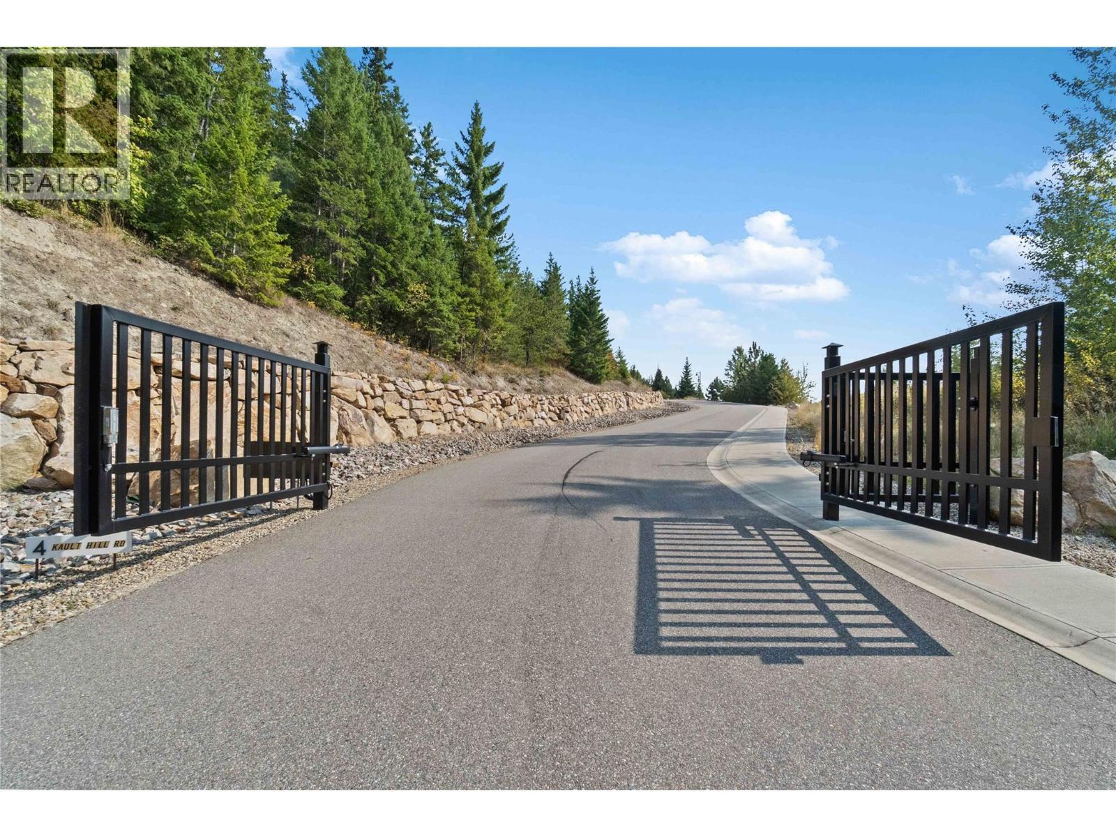 4 Kault Hill Road Unit# 5 Lot# 6, Tappen, BC - Outdoor