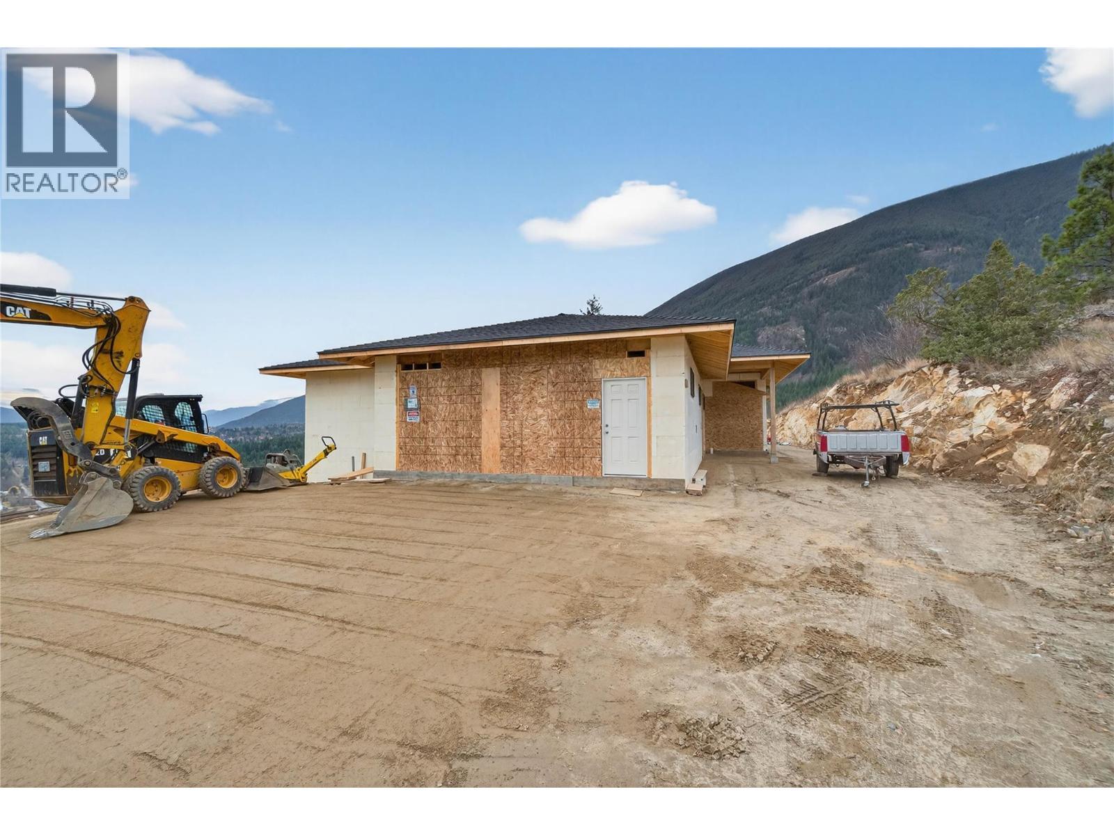 4 Kault Hill Road Unit# 5 Lot# 6, Tappen, BC - Outdoor