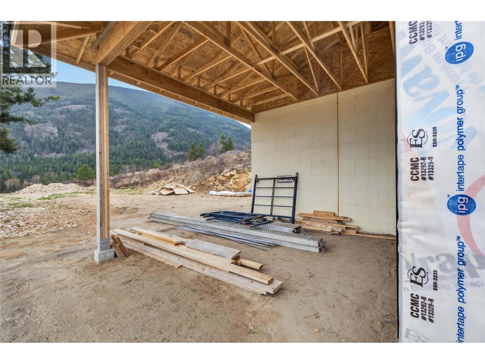 4 Kault Hill Road Unit# 5 Lot# 6, Tappen, BC -