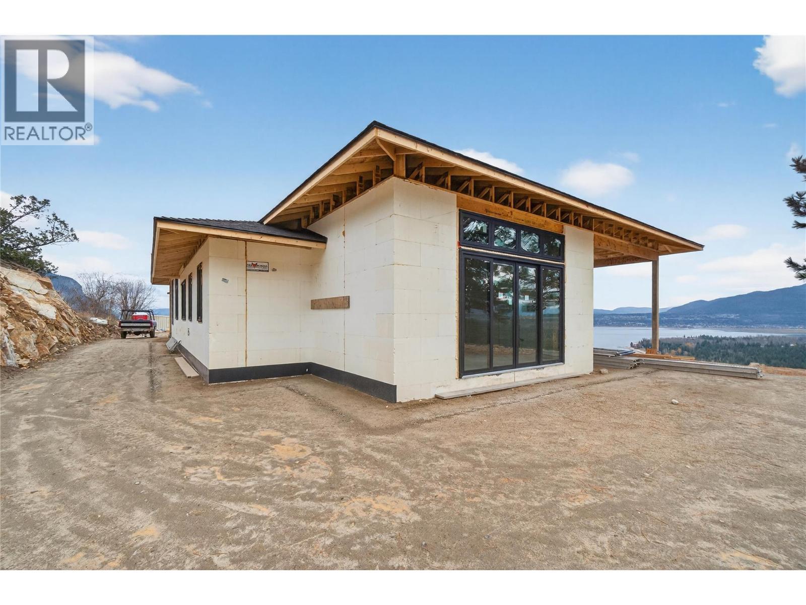 4 Kault Hill Road Unit# 5 Lot# 6, Tappen, BC - Outdoor