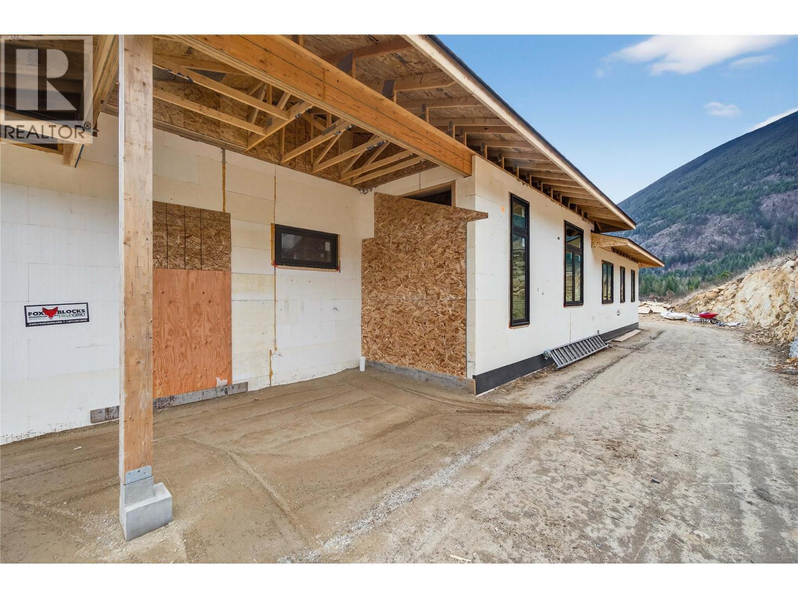 4 Kault Hill Road Unit# 5 Lot# 6, Tappen, BC - Outdoor With Exterior