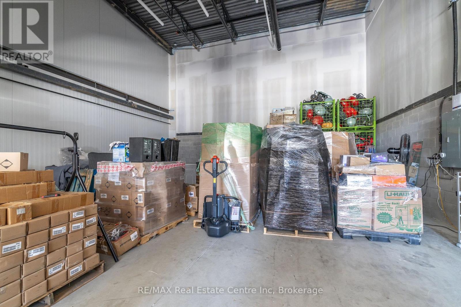 8 - 587 Hanlon Creek Boulevard, Guelph (Kortright Hills), ON