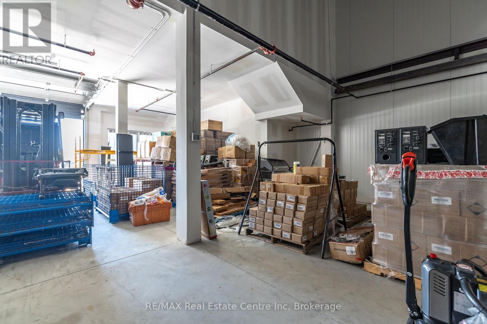 8 - 587 Hanlon Creek Boulevard, Guelph (Kortright Hills), ON