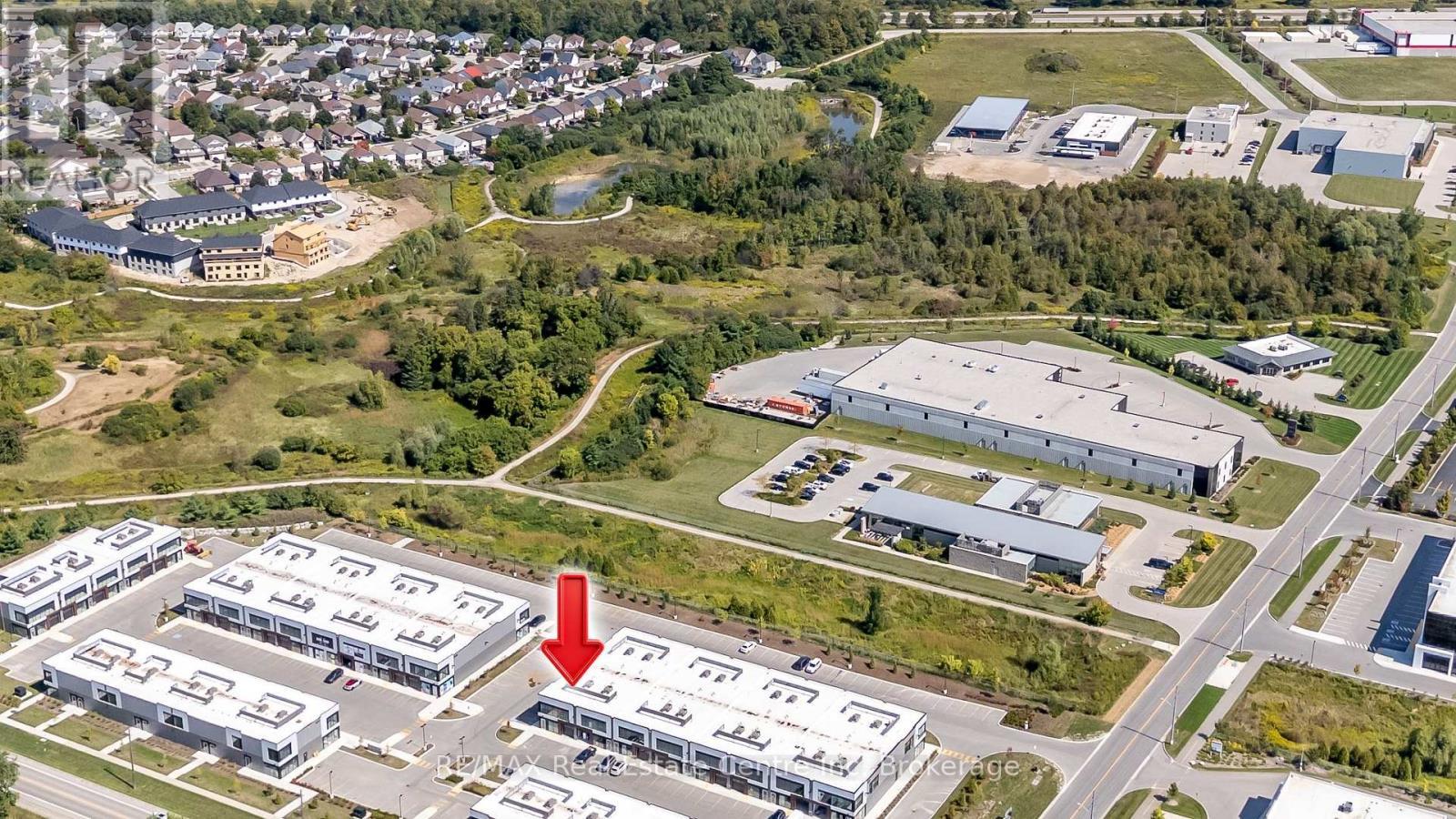 8 - 587 Hanlon Creek Boulevard, Guelph (Kortright Hills), ON