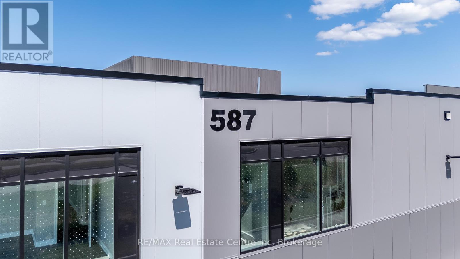 8 - 587 Hanlon Creek Boulevard, Guelph (Kortright Hills), ON