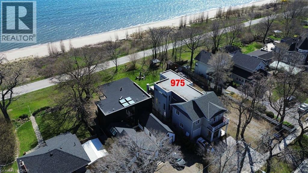 975 Beach Boulevard, Hamilton, ON - Outdoor With Body Of Water