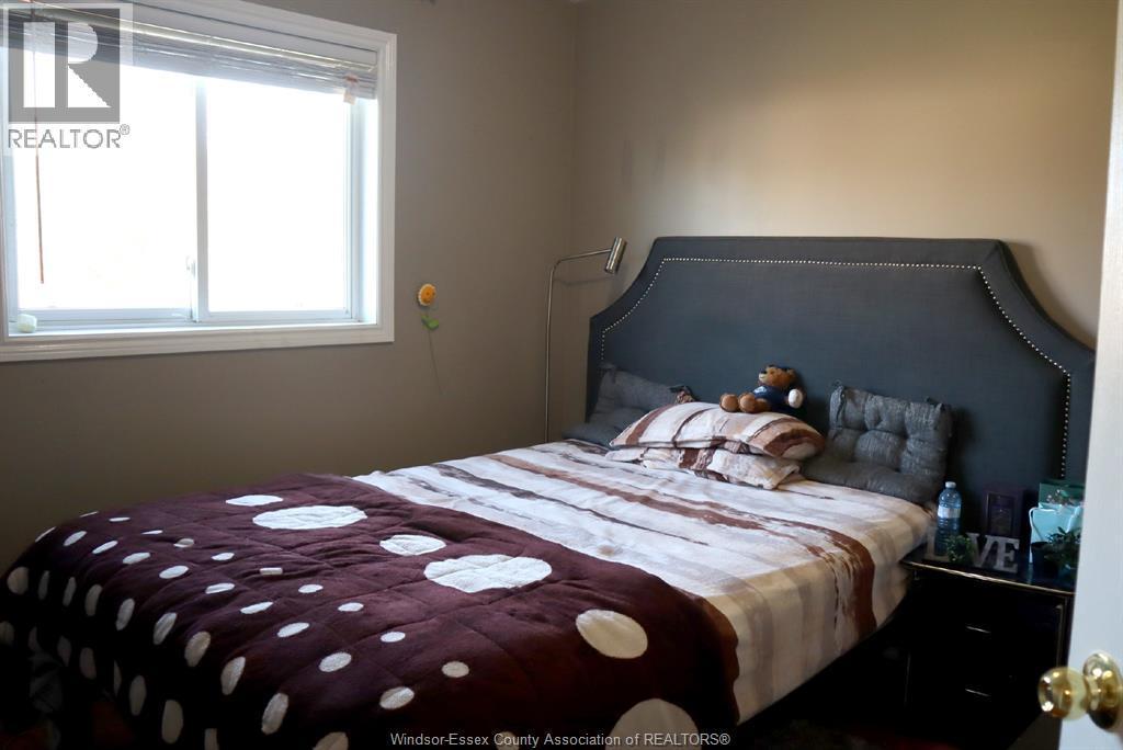 1432 Meridian Street Unit# Upper, Windsor, ON - Indoor Photo Showing Bedroom